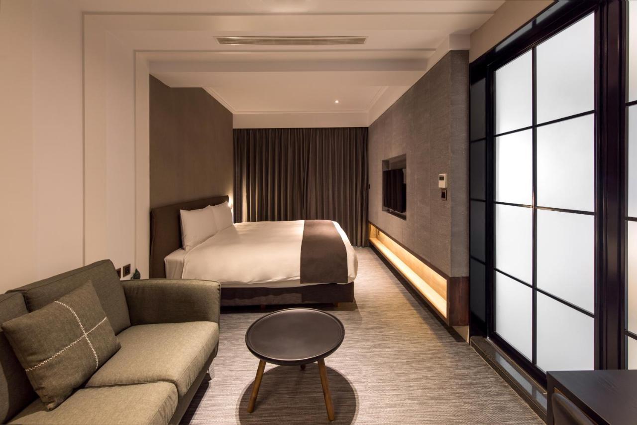 He-Jia Hotel Miaoli Esterno foto